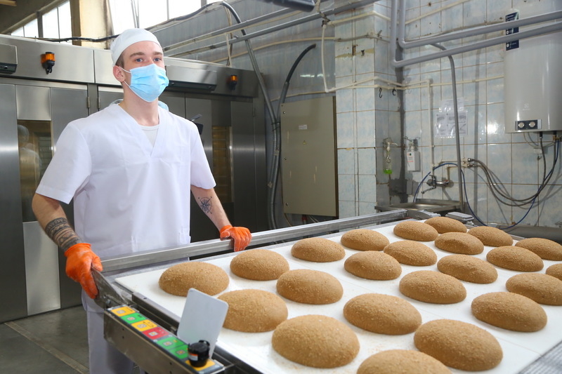 Региональный центр компетенций (РЦК) объявил о старте оптимизации на Иркутском хлебозаводе.
